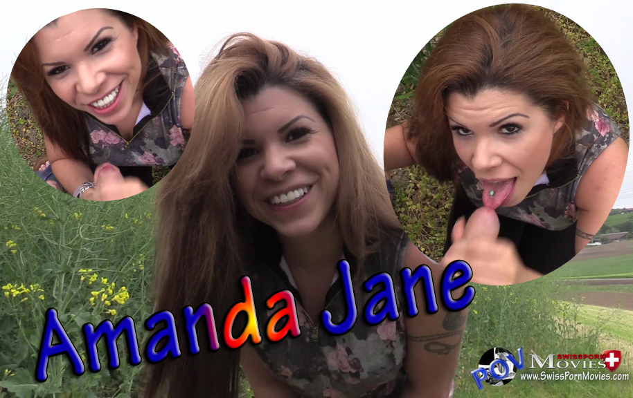 Blowjob in the field with porn star Amanda Jane