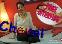 Porno Interview mit dem Model Cheval