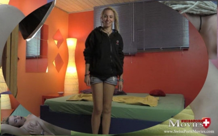 Porn Interview with Teeny-Model Bella 23 - Bild 2 Porn Interview with Teeny-Model Bella 23 - Bild 2