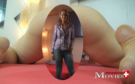 Porn Interview with Model Joya - Bild 4