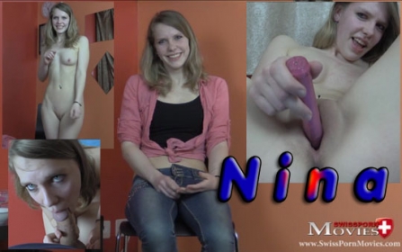 Naughty student Nina 18y at Porn Casting - Bild 1